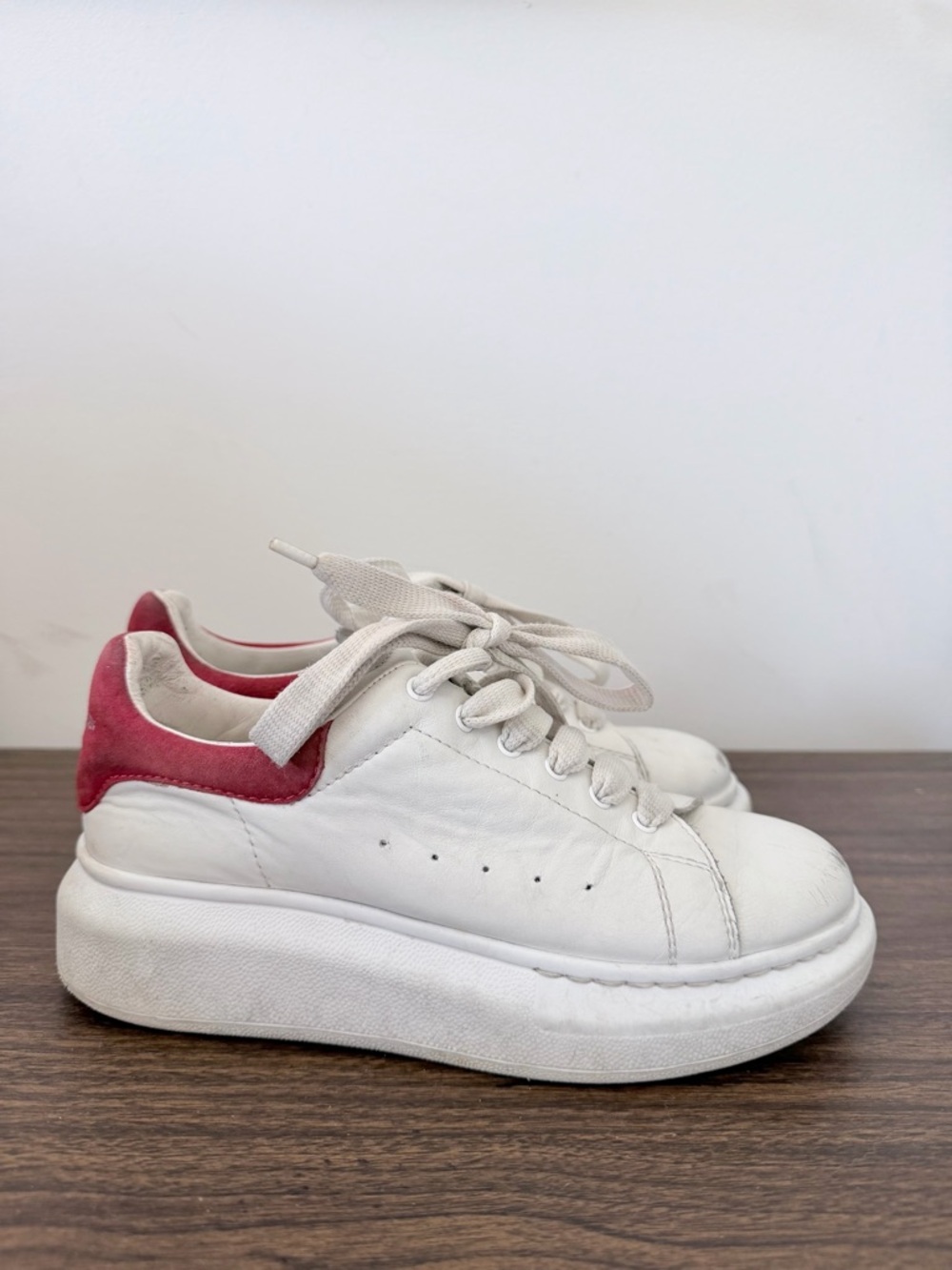 Alexander McQueen Kids Oversized White Leather Platform Sneakers Red Trim 2- 2.5